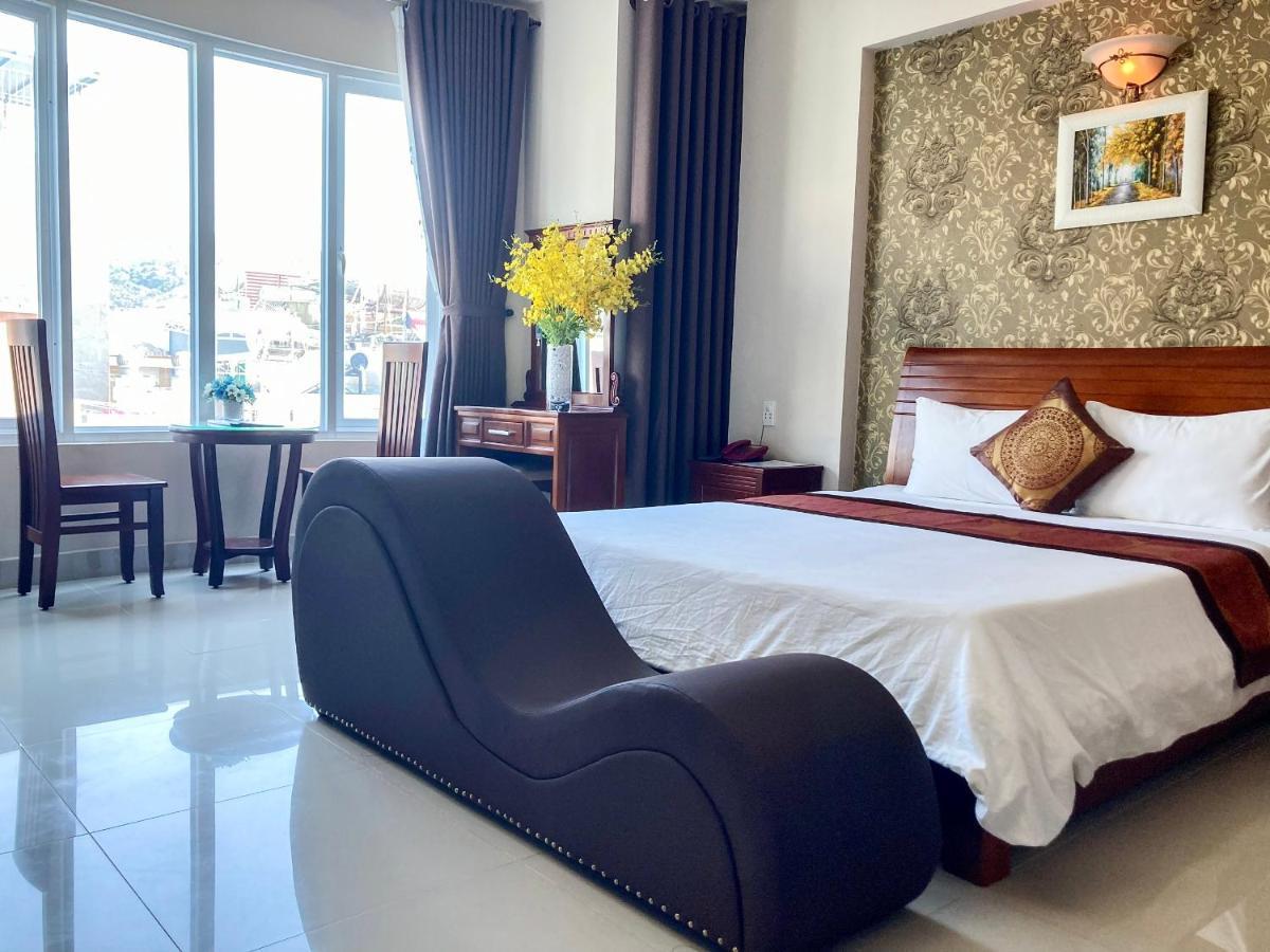 ควีน การ์เดน โฮเต็ล Hotel หวุงเต่า ภายนอก รูปภาพ